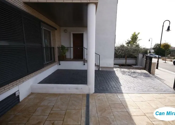 Casa Can Miras